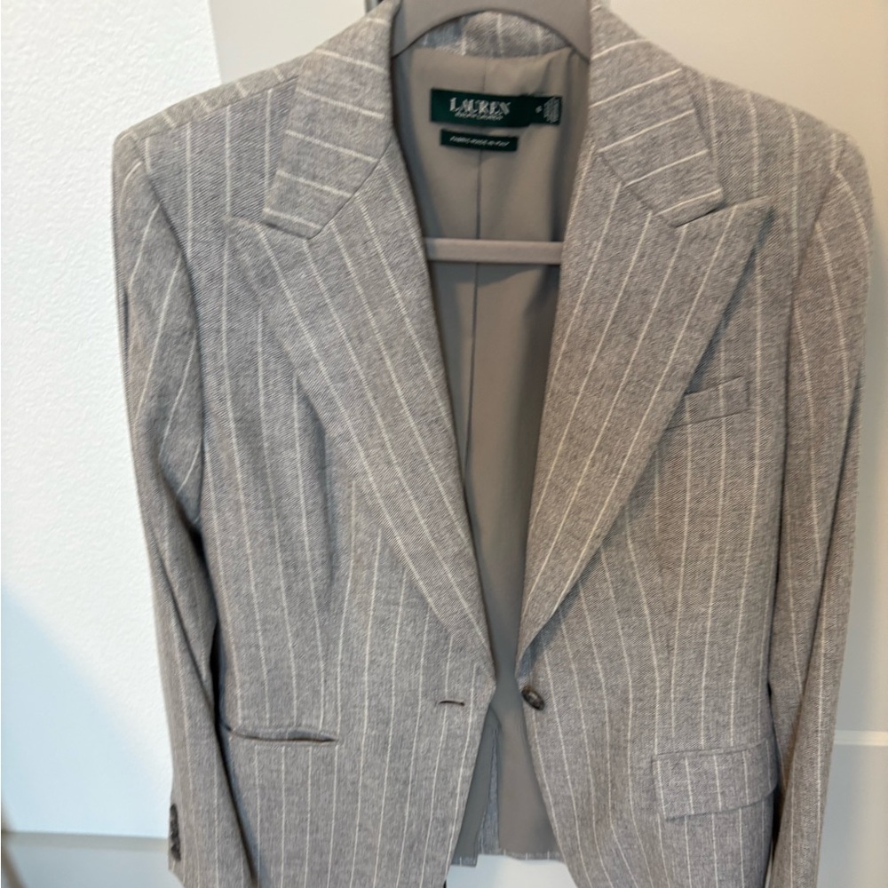 Ralph Lauren Light Gray Striped Women’s Suit